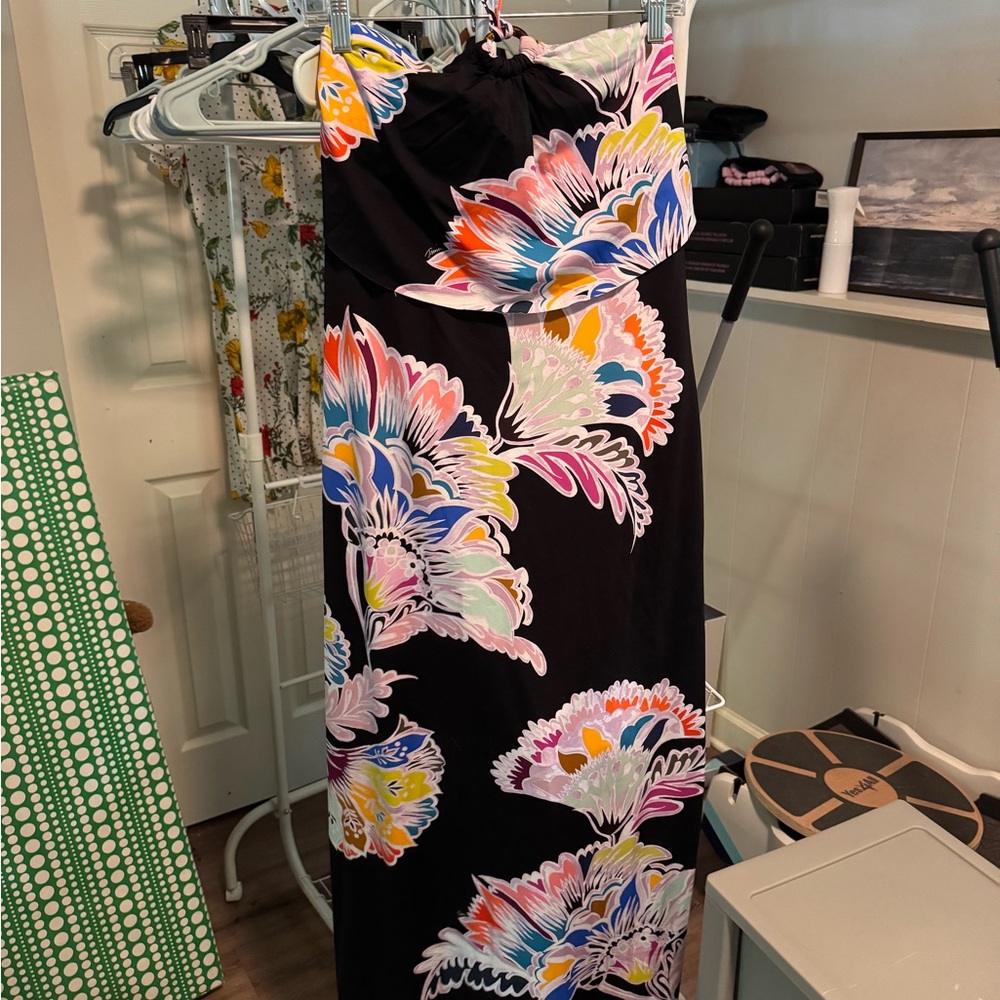 Black and Pink Strapless Sundress for Cocktail Nights